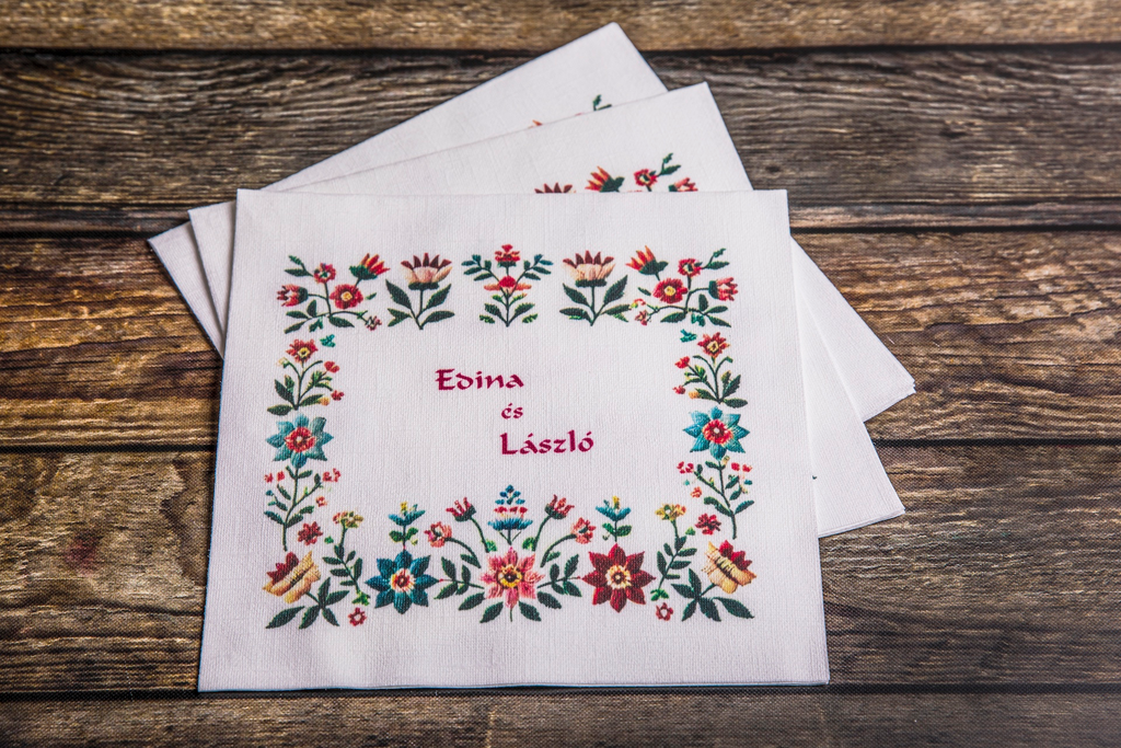 Esküvő - "HÍMZÉS" textilhatású szalvéta, 10 db-tól